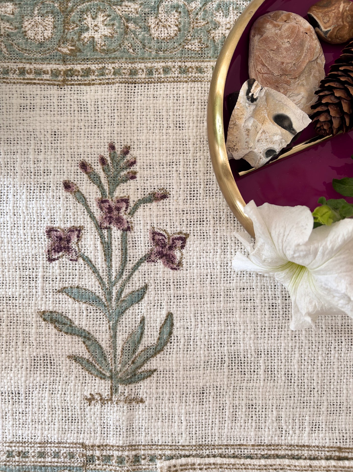 Winter Blossom Table Mat Set