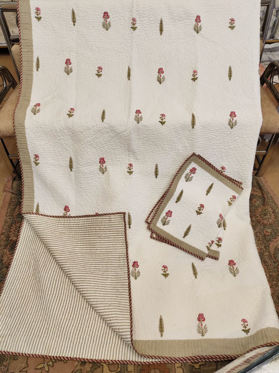 Olive Gul Quilted Bed Set