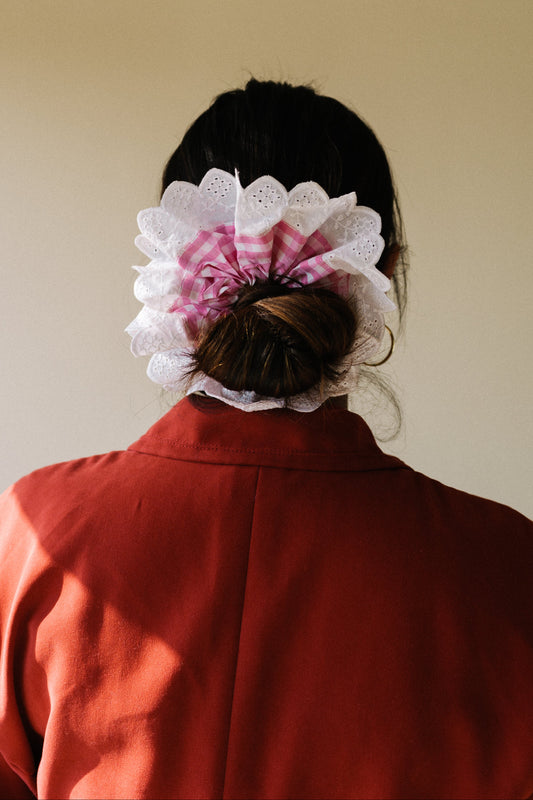 Lace & Gingham Cirqlet