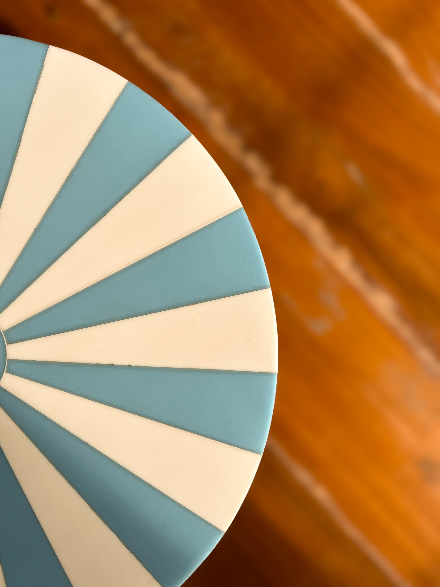 Jugglr Jr. Cake Stand