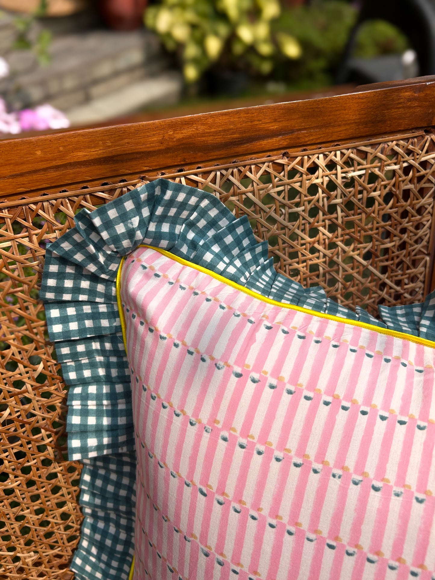 Cleopatra's Garden Cushion Cover