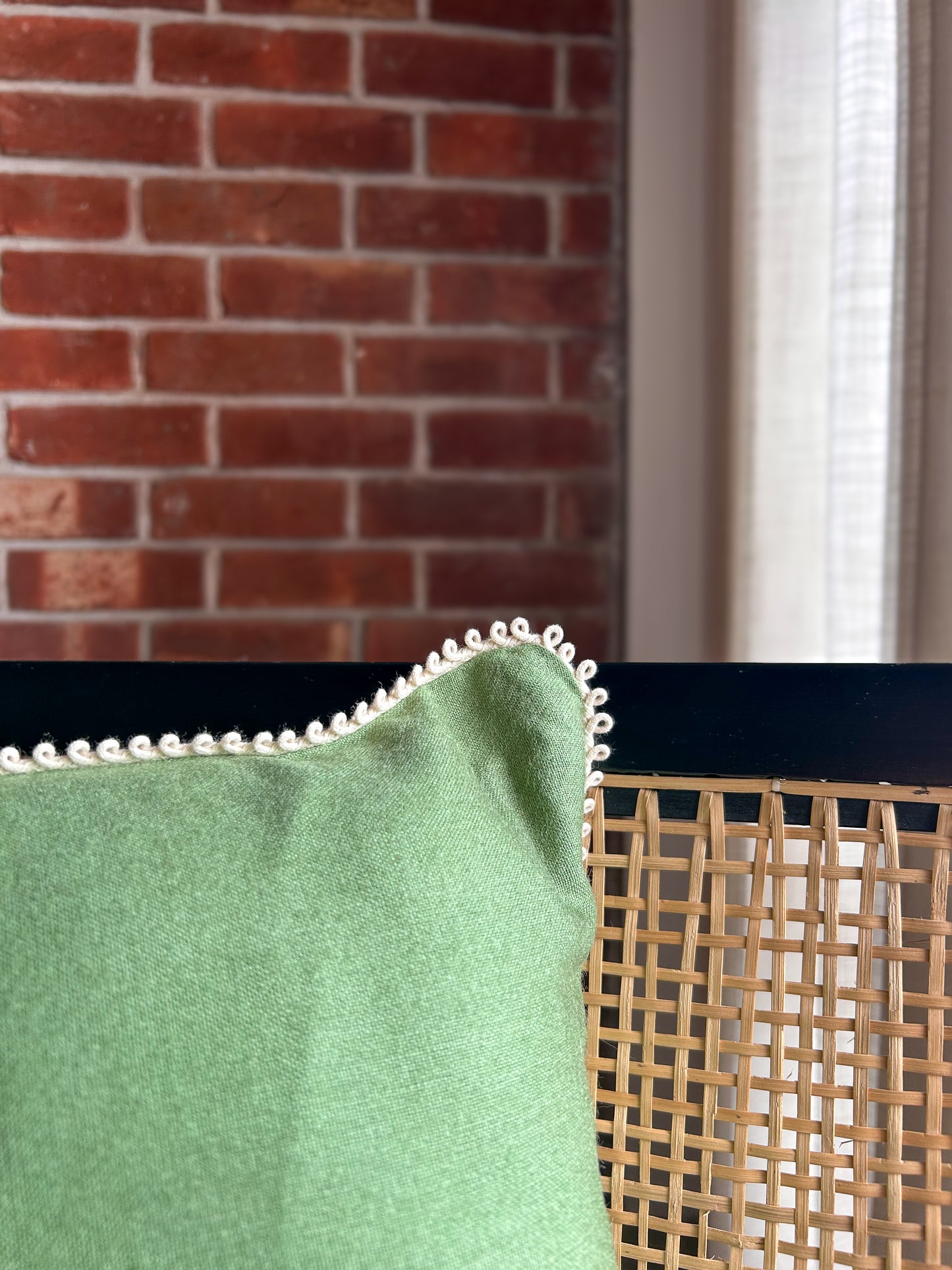 Clover Ring Cushion Cover