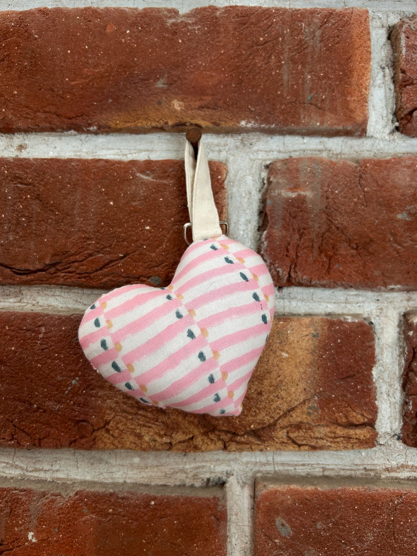 Cirque Heart Charms