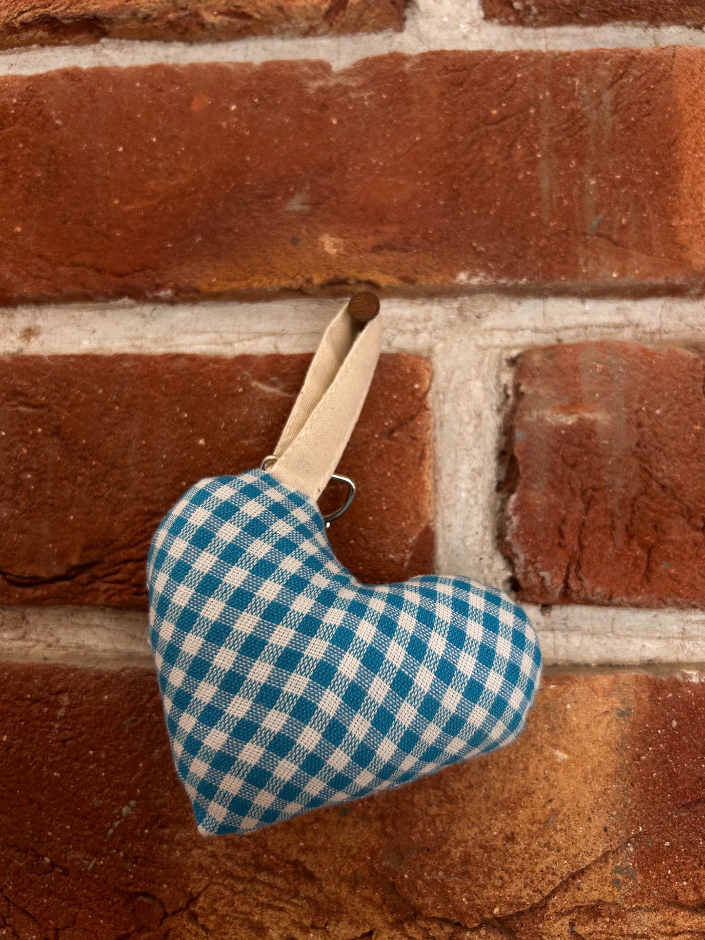 Cirque Heart Charms